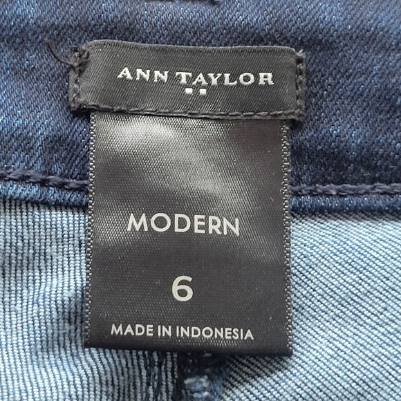 Ann Taylor Modern Jeans - Picture 3 of 5